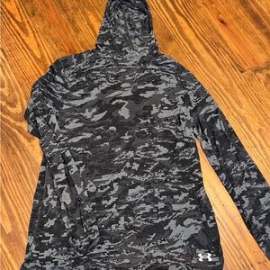 Under Armour Black and Gray Camo thin running hoodie